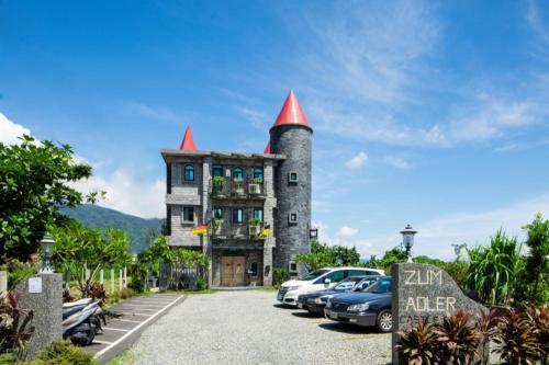Zum Adler Castel B&B