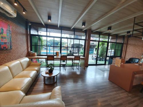 Bed & Breakfast Be Loftel Airport
