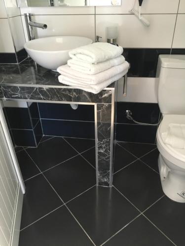 Hostal Spile Rooms Lukas