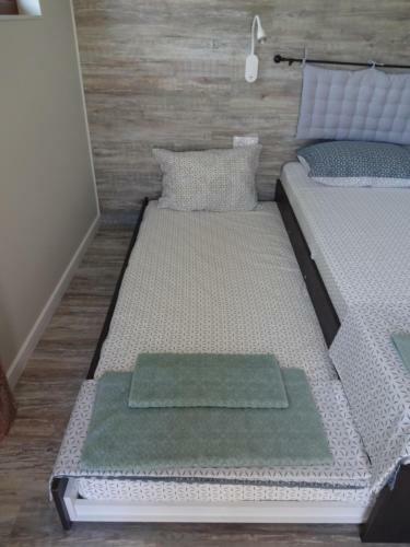 Two-bedroom Apartment With Garden