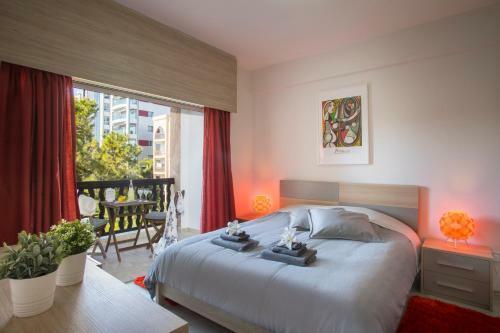 Castle Holiday Apartments