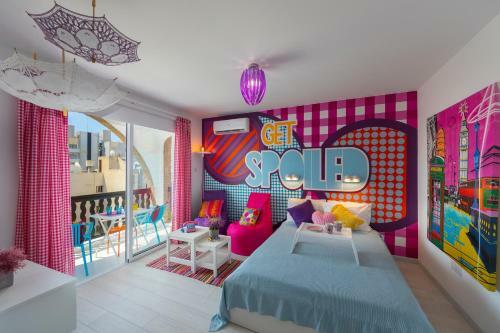 Castle Holiday Apartments