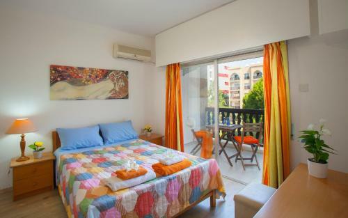 Castle Holiday Apartments