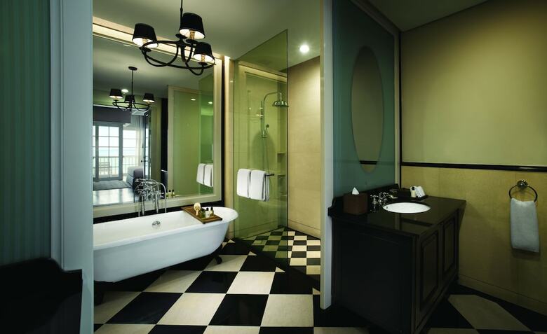 Eastern And Oriental Hotel Penang