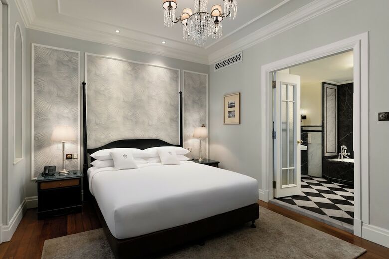 Eastern And Oriental Hotel Penang