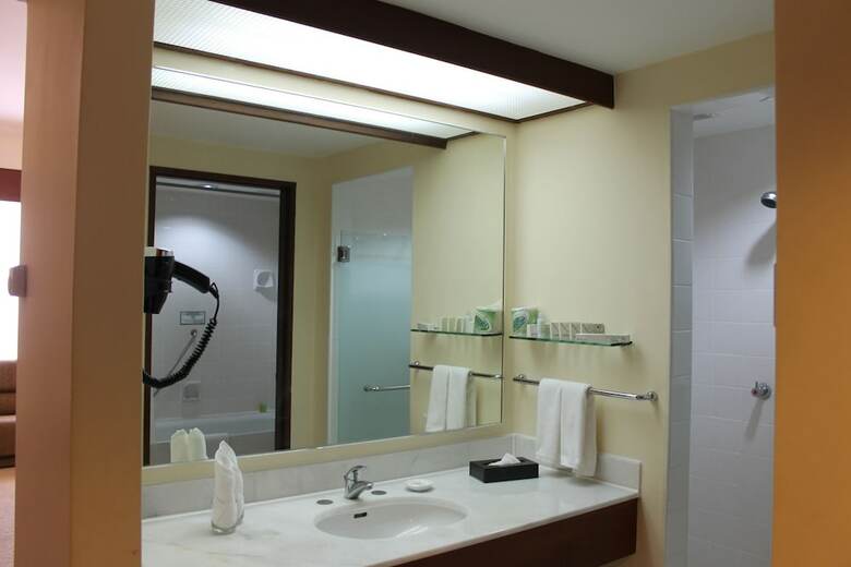 Hotel Bayview Beach Resort Penang