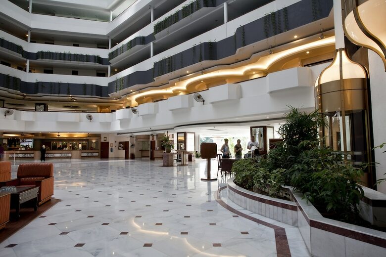 Hotel Bayview Beach Resort Penang