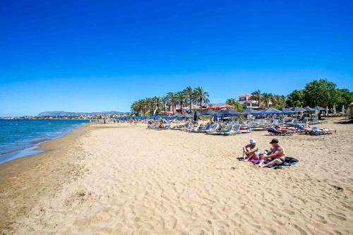 Apartamento Eden Beach Hotel