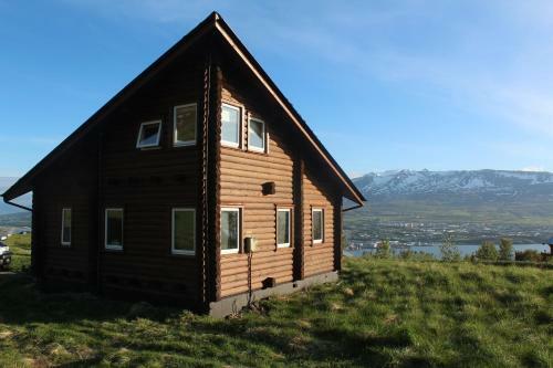 Akureyri Log Cabin