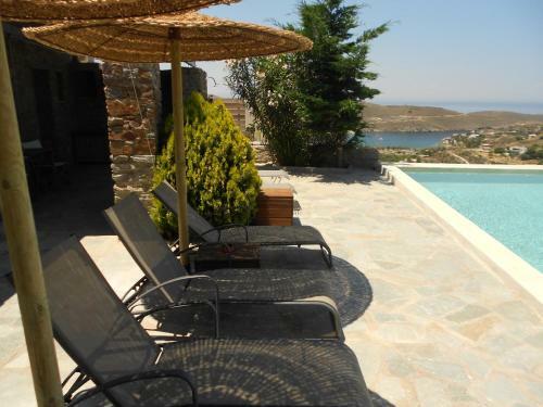 Hostal Aigaion House