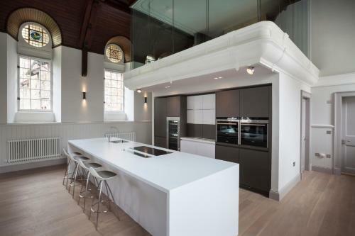 Iconic Dean Village Apartment