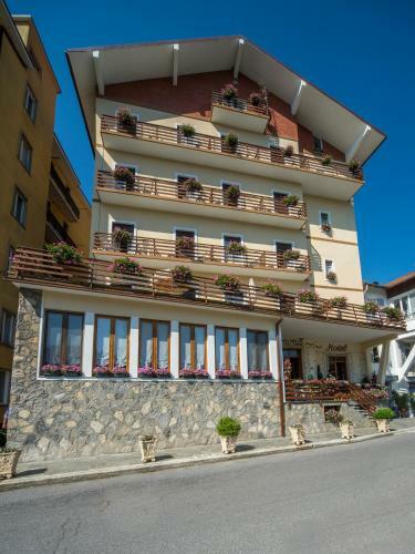 Hotel Miramonti
