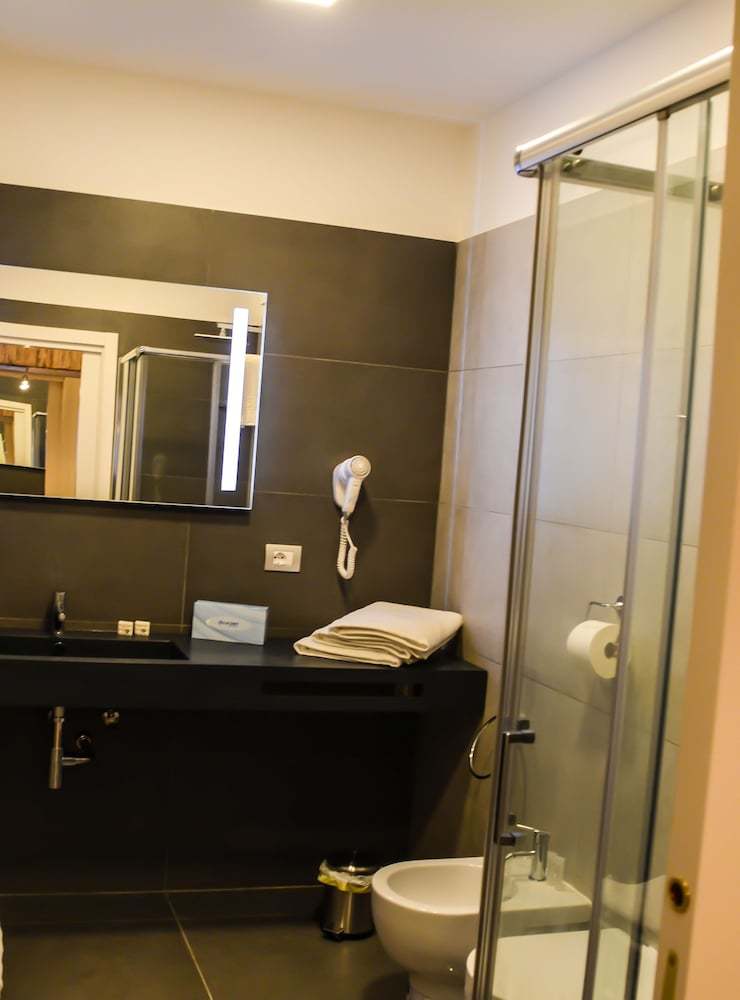 Hostal Atlantis Inn Castelgandolfo