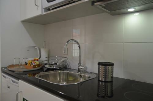 Hostal Studios Funchal By Petit Hotels