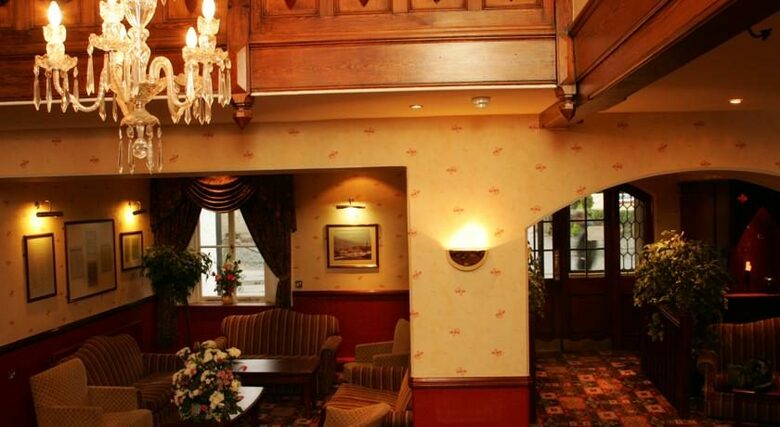 Hotel Glendalough