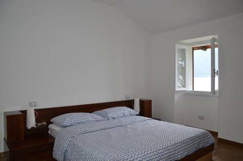 Lierna Beach Apartments