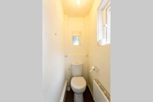 Apartamento Alder Road Serviced Accommodation