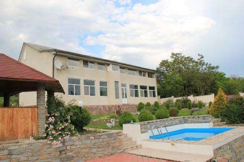 Hotel Constancia