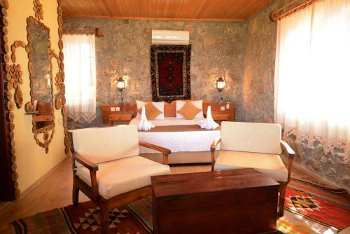 Hostal Faralya Yoruk Evi Hotel