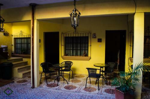 Albergue Maison Bougainvillea