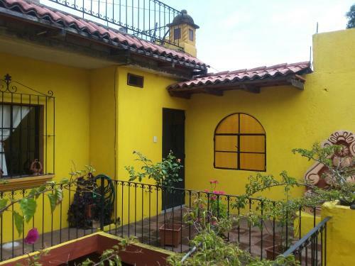 Albergue Maison Bougainvillea