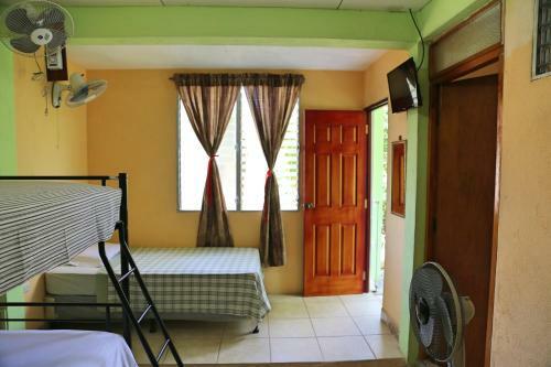 Bed & Breakfast Hostal San Antonio