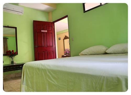 Bed & Breakfast Hostal San Antonio