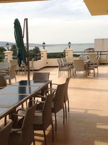 Palm Palace Hotel