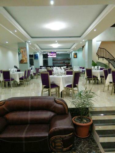 Palm Palace Hotel