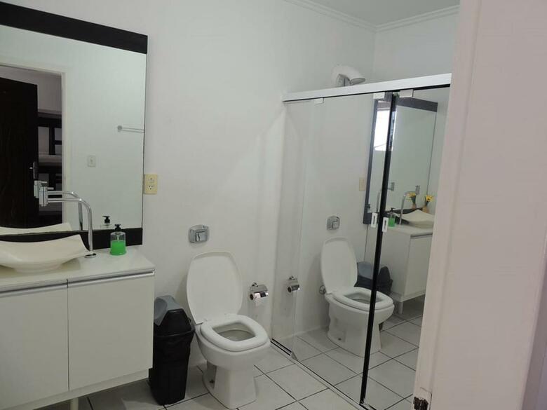 Positive Hostel