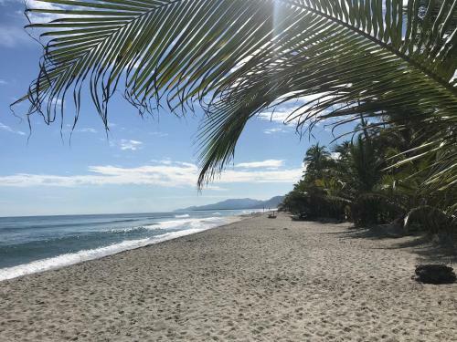 Playa Pikua Ecolodge