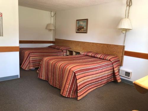 Yellow Quill Motel