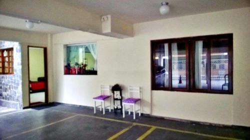 Hostal Vila Mirim
