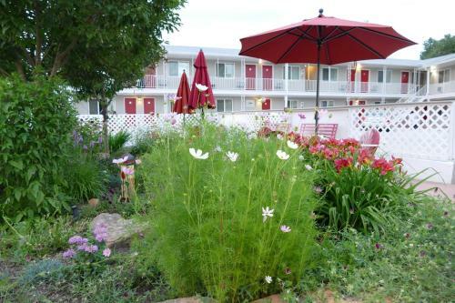 Red Wing Motel