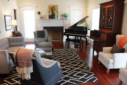 Bed & Breakfast Kirby House