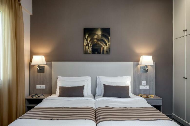 Hotel Acharavi Beach