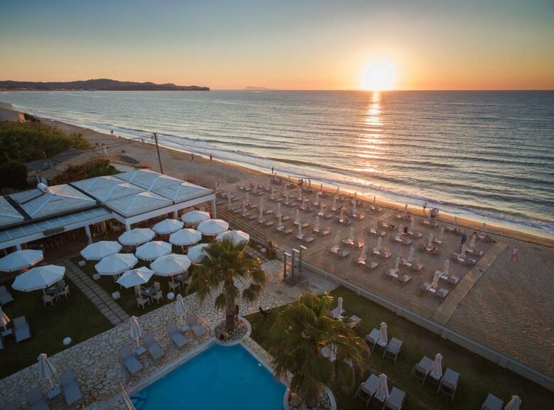 Hotel Acharavi Beach