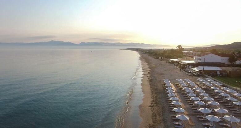 Hotel Acharavi Beach