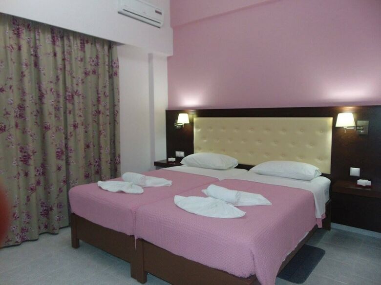 Hotel Avra
