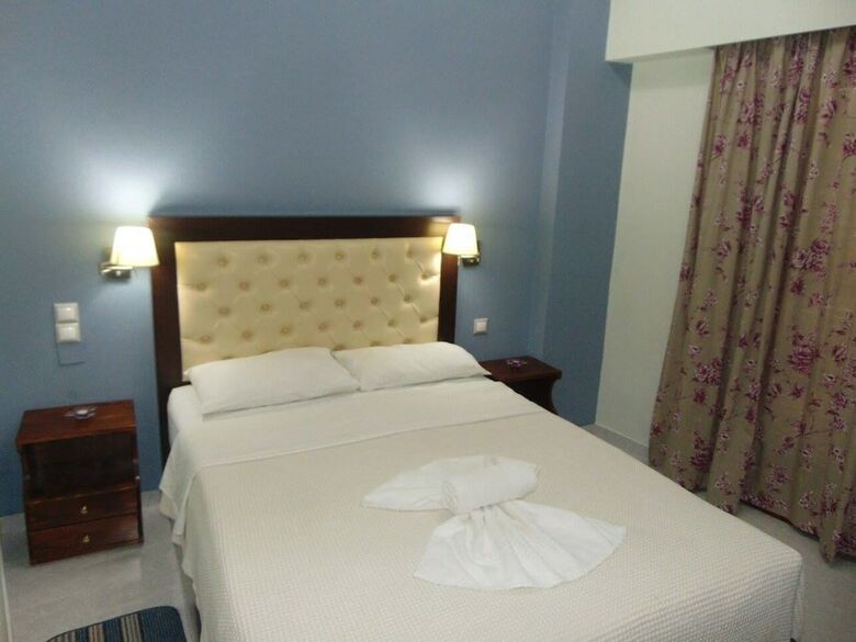 Hotel Avra