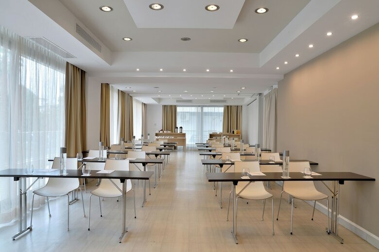 Hotel Airotel Galaxy