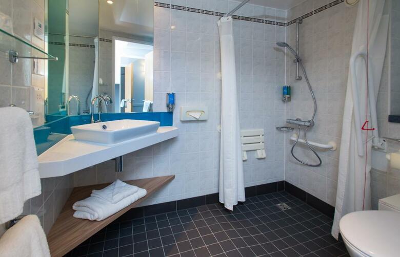 Hotel Holiday Inn Express Milton Keynes