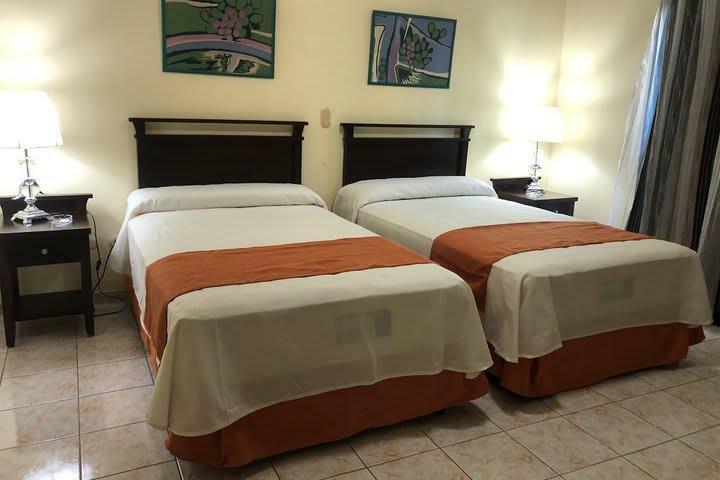 Hotel Los Delfines