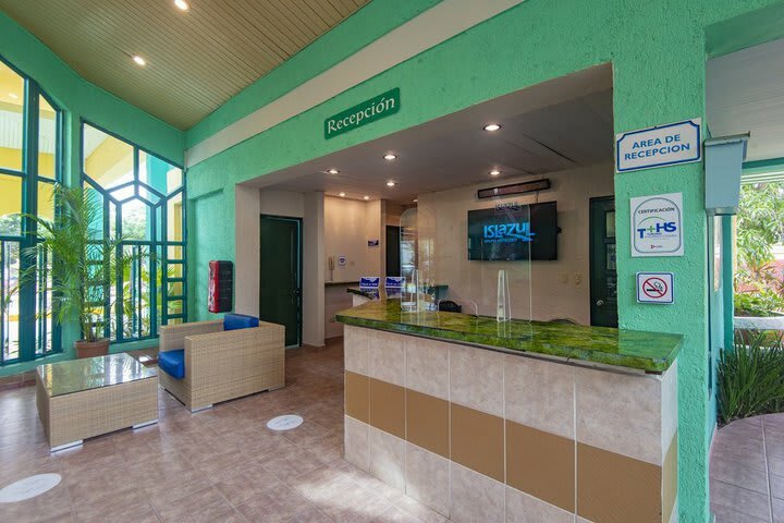 Hotel Los Delfines