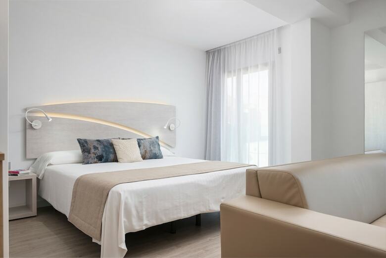 Hotel Som Llaut Boutique