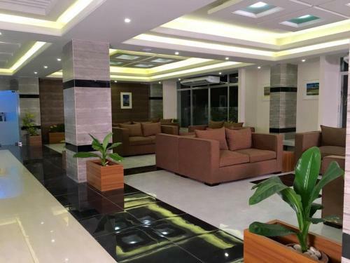 Neeshorgo Hotel & Resort
