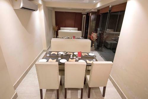 Hotel Larica Inn Rajarhat