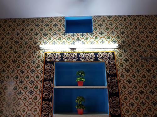Bed & Breakfast Dylan Cafe And Guest House