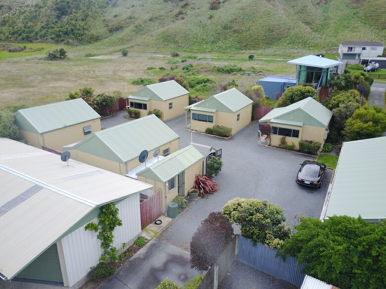Motel Bay Cottages