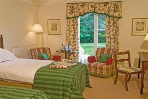 Hotel Macdonald Leeming House